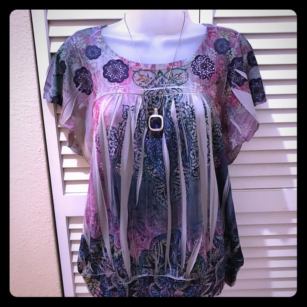 Petite M, EUC,Pretty Boho Top